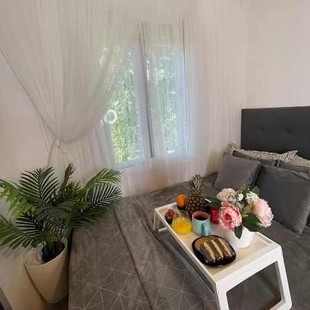 Luxury Room En Μαδρίτη Εξωτερικό φωτογραφία