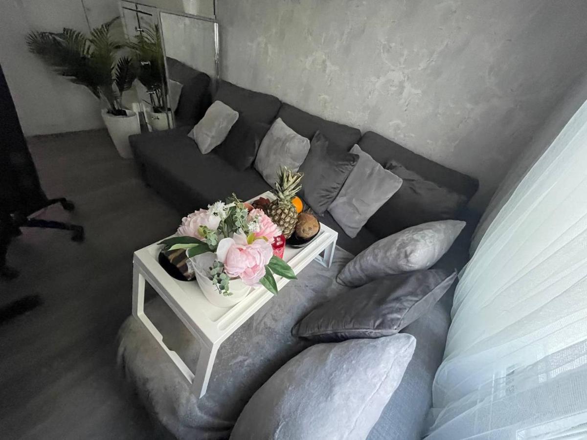 Luxury Room En Μαδρίτη Εξωτερικό φωτογραφία