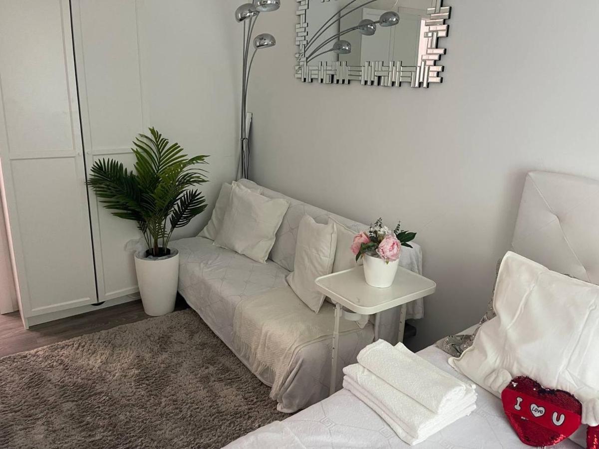 Luxury Room En Μαδρίτη Εξωτερικό φωτογραφία