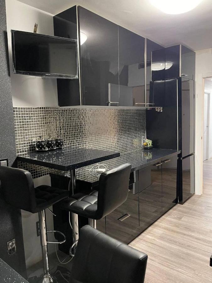 Luxury Room En Μαδρίτη Εξωτερικό φωτογραφία