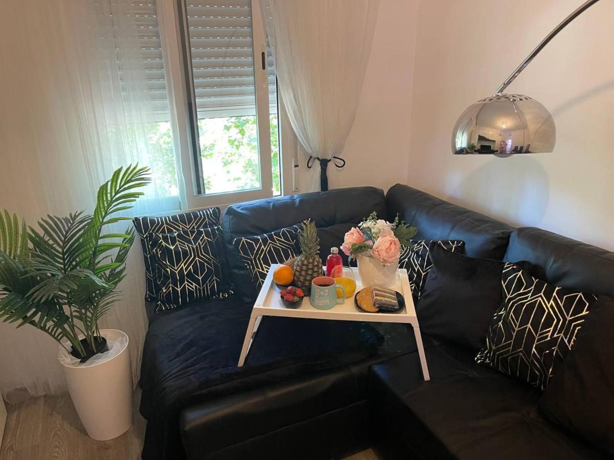 Luxury Room En Μαδρίτη Εξωτερικό φωτογραφία